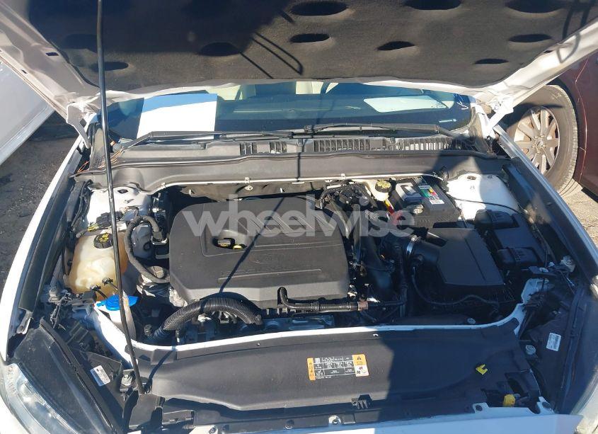 Photo 10 of 2014 Ford Fusion SE (VIN 3FA6P0HD0ER233676)