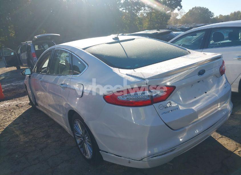 Photo 3 of 2014 Ford Fusion SE (VIN 3FA6P0HD0ER233676)