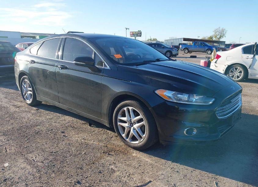 2014 Ford Fusion SE (VIN 3FA6P0HD0ER268153) main photo