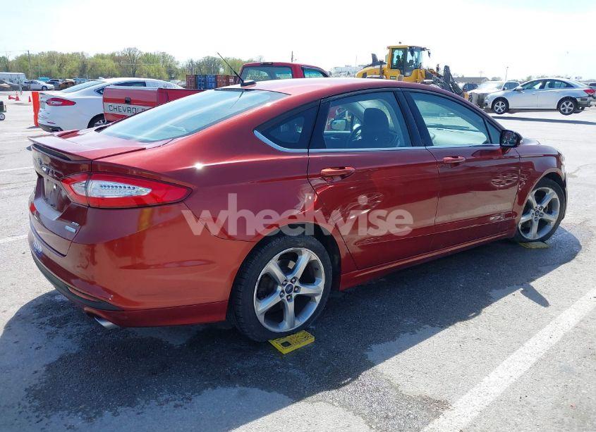 Photo 4 of 2014 Ford Fusion SE (VIN 3FA6P0HD0ER391323)