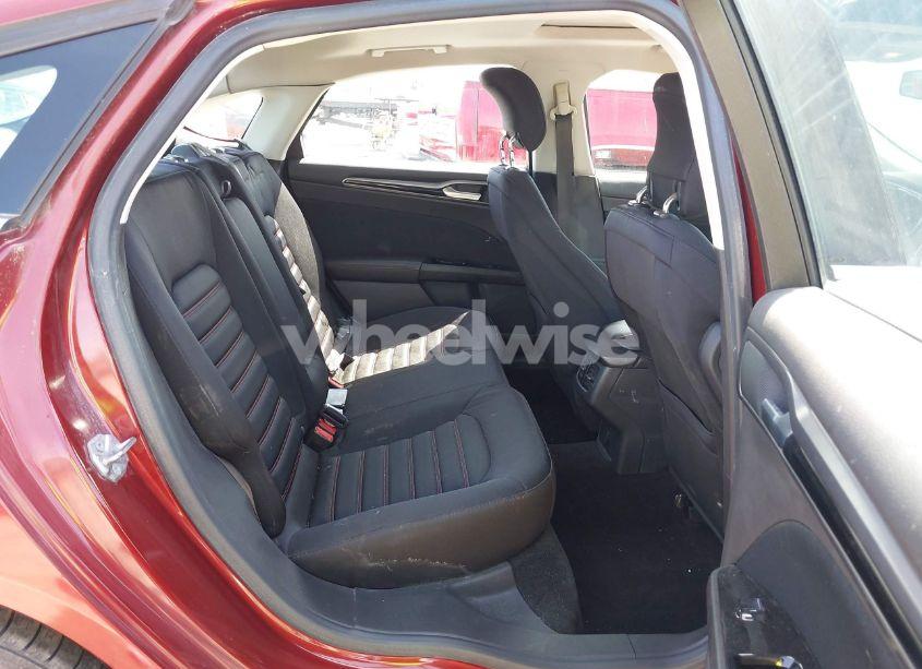 Photo 8 of 2014 Ford Fusion SE (VIN 3FA6P0HD0ER391323)