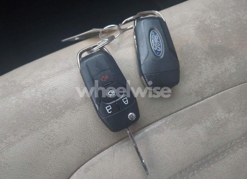 Photo 11 of 2015 Ford Fusion SE (VIN 3FA6P0HD0FR212330)