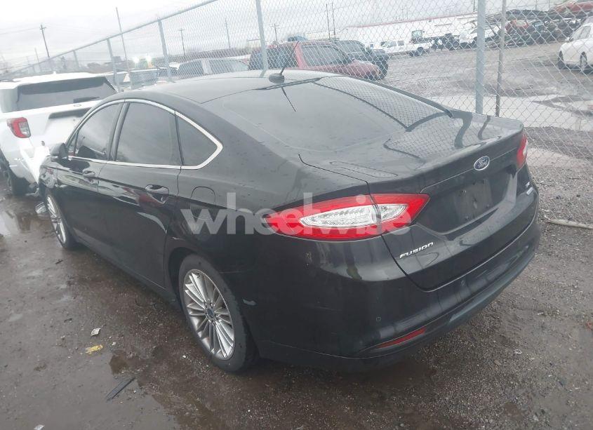 Photo 3 of 2015 Ford Fusion SE (VIN 3FA6P0HD0FR212330)