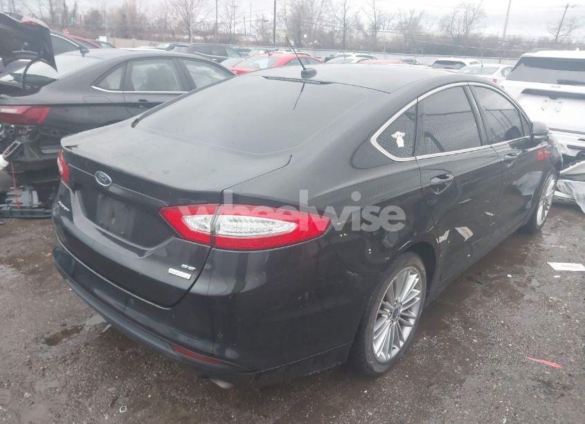 Photo 4 of 2015 Ford Fusion SE (VIN 3FA6P0HD0FR212330)