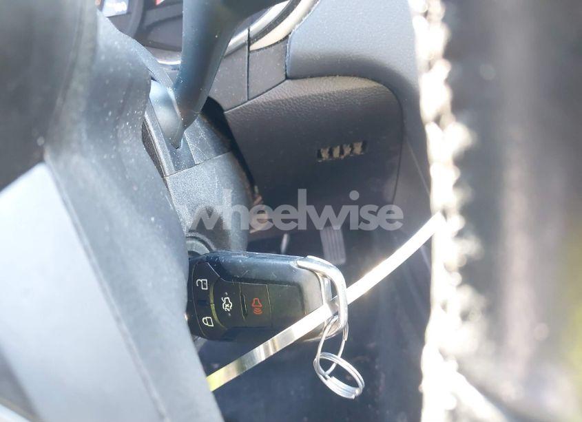 Photo 11 of 2015 Ford Fusion SE (VIN 3FA6P0HD0FR217270)