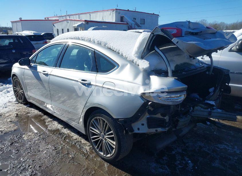 Photo 3 of 2015 Ford Fusion SE (VIN 3FA6P0HD0FR217270)