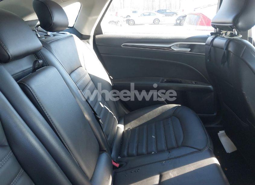 Photo 8 of 2015 Ford Fusion SE (VIN 3FA6P0HD0FR217270)