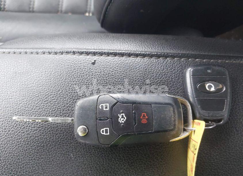 Photo 11 of 2015 Ford Fusion SE (VIN 3FA6P0HD0FR263178)