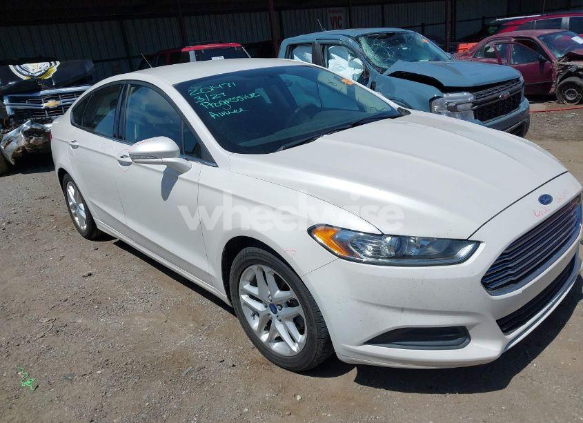 2015 Ford Fusion SE (VIN 3FA6P0HD0FR279056) main photo