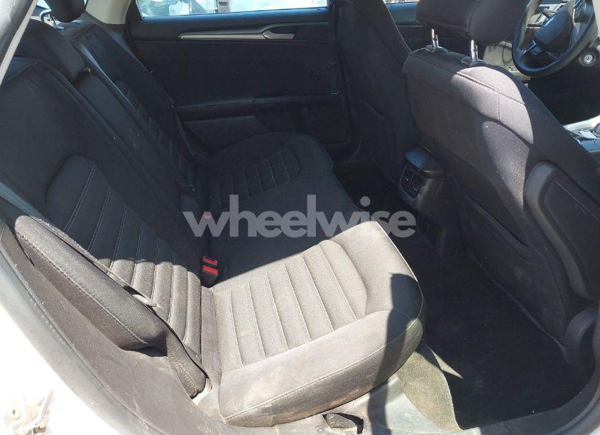 Photo 8 of 2015 Ford Fusion SE (VIN 3FA6P0HD0FR279056)