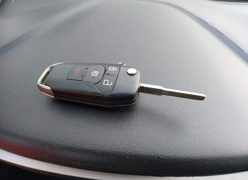 Photo 11 of 2016 Ford Fusion SE (VIN 3FA6P0HD0GR148338)