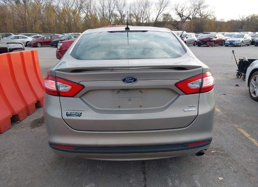 Photo 16 of 2016 Ford Fusion SE (VIN 3FA6P0HD0GR148338)