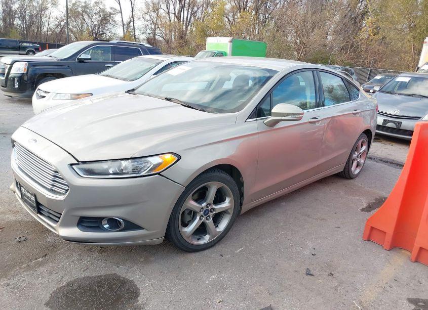 Photo 2 of 2016 Ford Fusion SE (VIN 3FA6P0HD0GR148338)