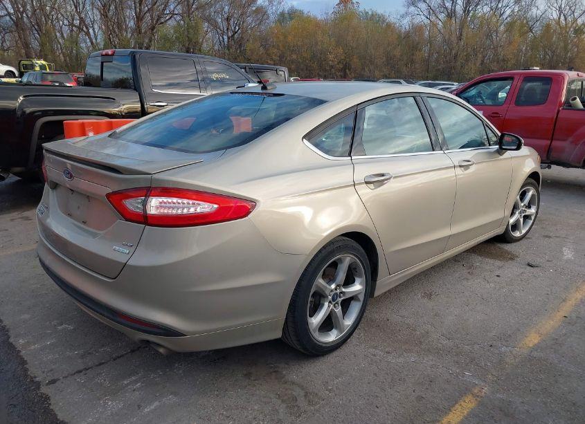 Photo 4 of 2016 Ford Fusion SE (VIN 3FA6P0HD0GR148338)