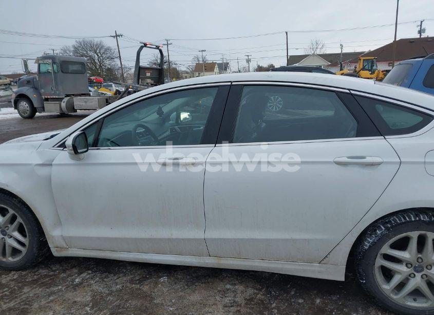 Photo 14 of 2016 Ford Fusion SE (VIN 3FA6P0HD0GR149862)