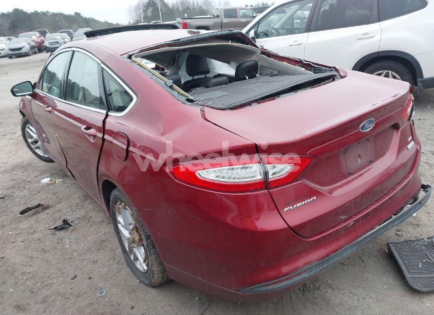 Photo 3 of 2016 Ford Fusion SE (VIN 3FA6P0HD0GR162269)