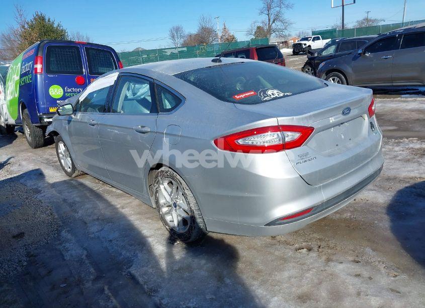 Photo 3 of 2016 Ford Fusion SE (VIN 3FA6P0HD0GR227640)