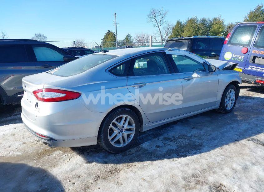 Photo 4 of 2016 Ford Fusion SE (VIN 3FA6P0HD0GR227640)