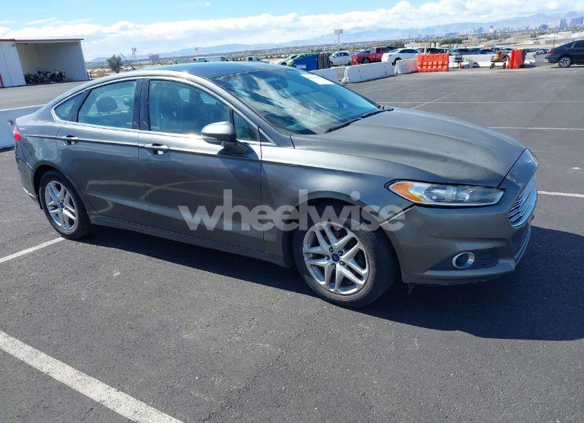 Photo 13 of 2016 Ford Fusion SE (VIN 3FA6P0HD0GR260458)