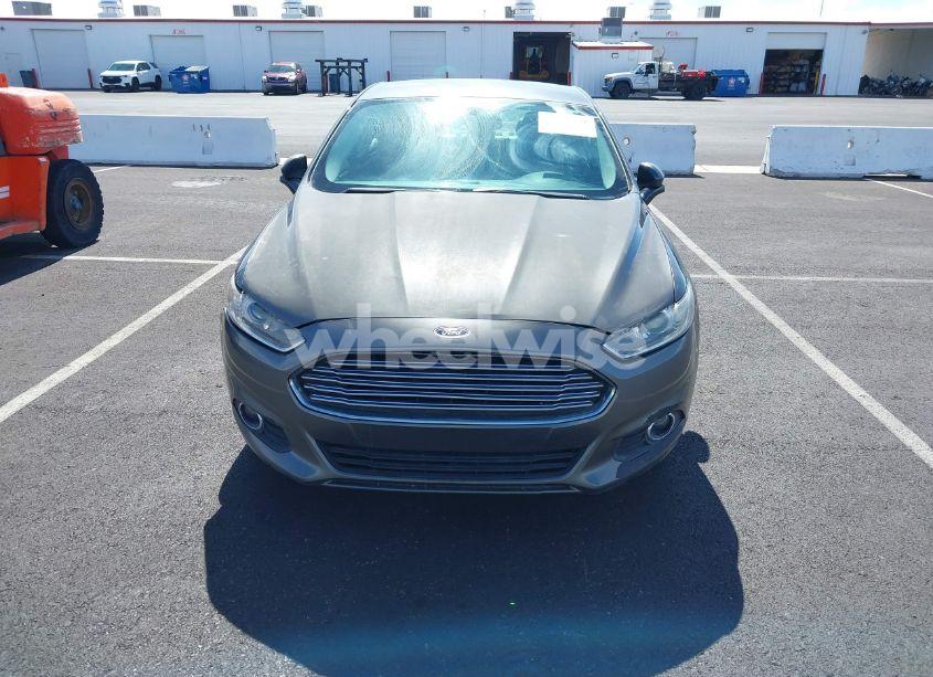 Photo 6 of 2016 Ford Fusion SE (VIN 3FA6P0HD0GR260458)