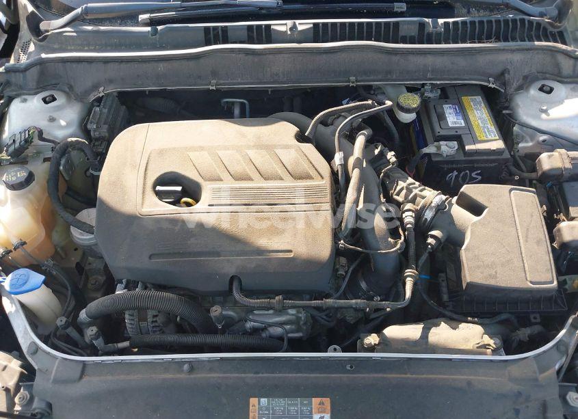 Photo 10 of 2016 Ford Fusion SE (VIN 3FA6P0HD0GR298790)