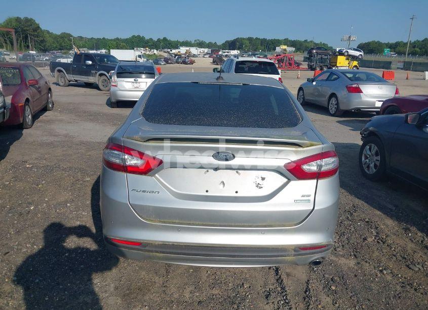 Photo 16 of 2016 Ford Fusion SE (VIN 3FA6P0HD0GR298790)