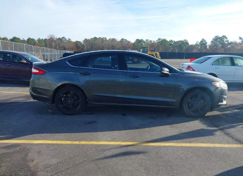 Photo 13 of 2016 Ford Fusion SE (VIN 3FA6P0HD0GR394287)