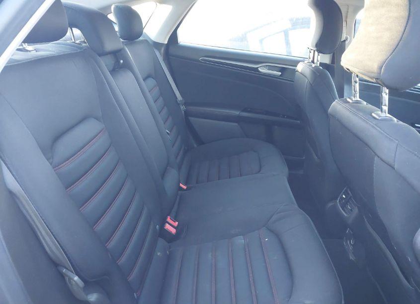 Photo 8 of 2016 Ford Fusion SE (VIN 3FA6P0HD0GR394287)