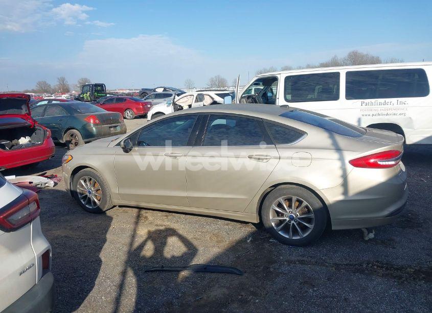 Photo 14 of 2017 Ford Fusion SE (VIN 3FA6P0HD0HR126440)