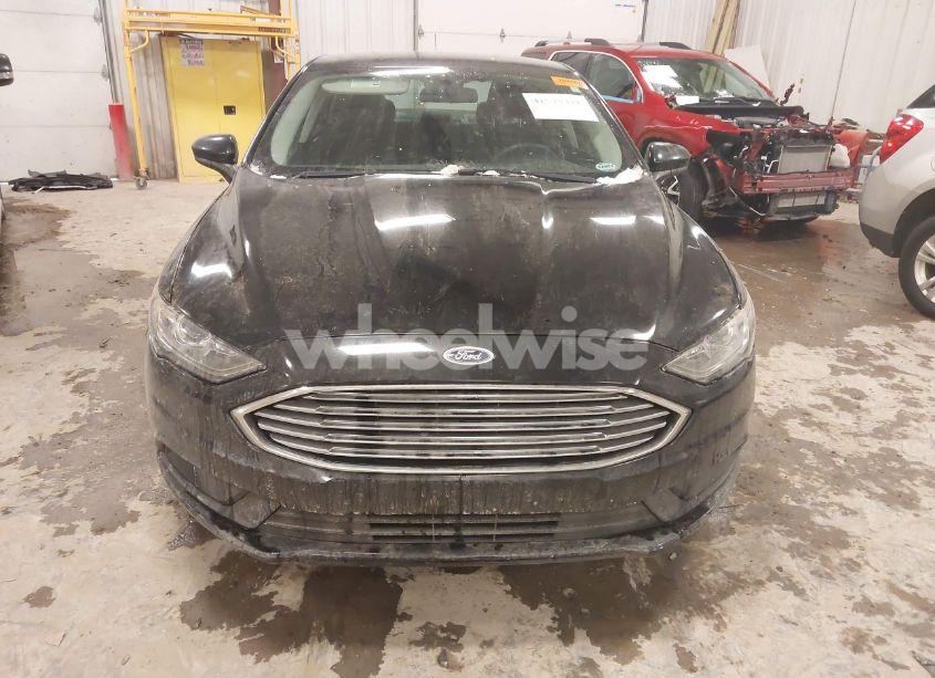 Photo 6 of 2017 Ford Fusion SE (VIN 3FA6P0HD0HR129032)