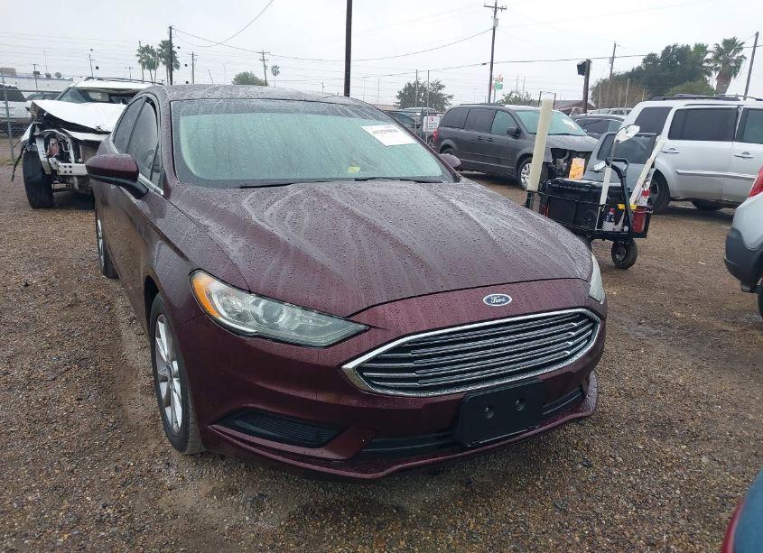 2017 Ford Fusion SE (VIN 3FA6P0HD0HR129970) main photo