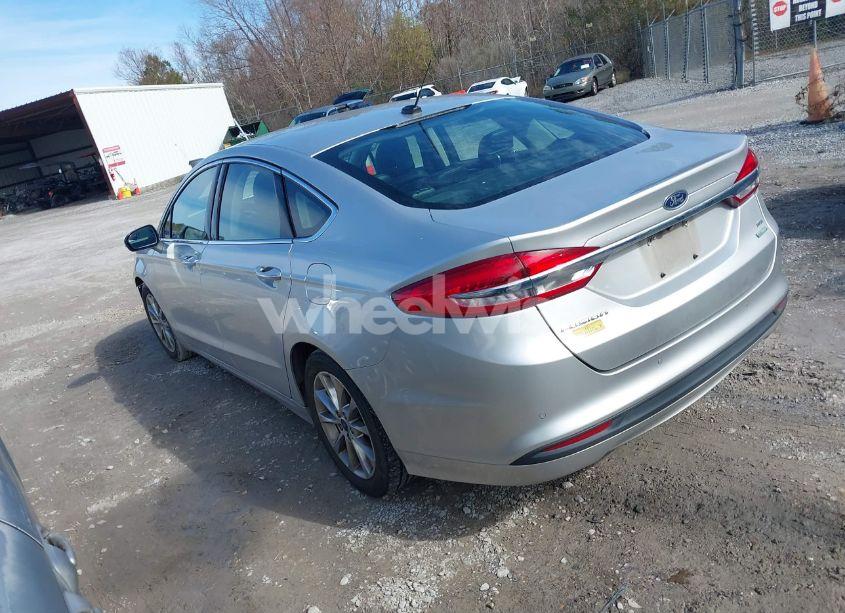 Photo 3 of 2017 Ford Fusion SE (VIN 3FA6P0HD0HR161611)