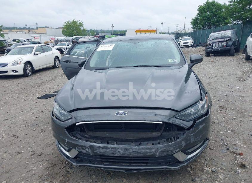 Photo 12 of 2017 Ford Fusion SE (VIN 3FA6P0HD0HR174309)