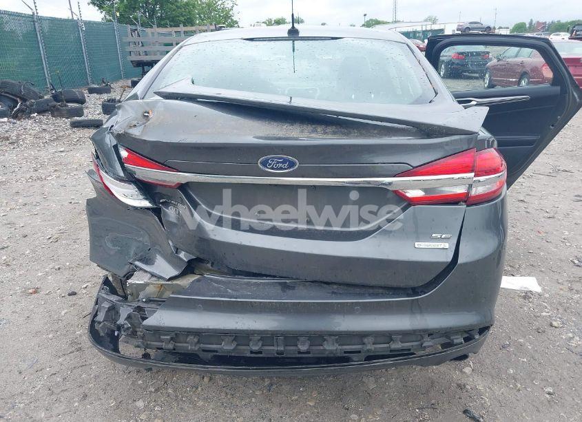 Photo 6 of 2017 Ford Fusion SE (VIN 3FA6P0HD0HR174309)
