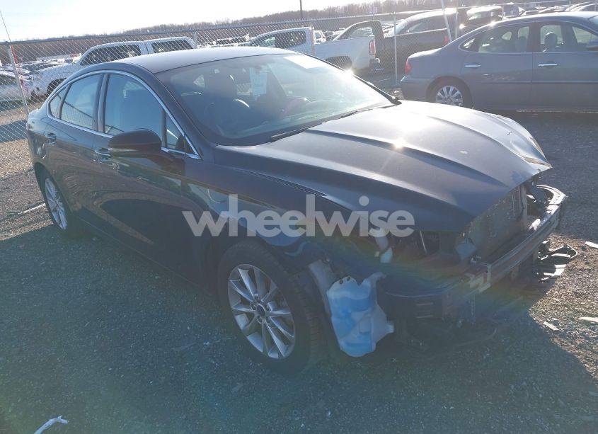2017 Ford Fusion SE (VIN 3FA6P0HD0HR188744) main photo