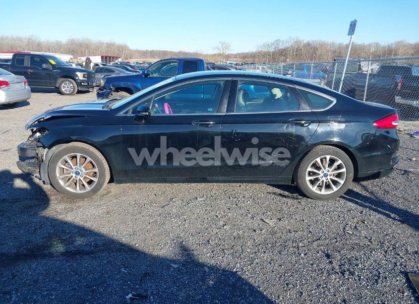 Photo 15 of 2017 Ford Fusion SE (VIN 3FA6P0HD0HR188744)
