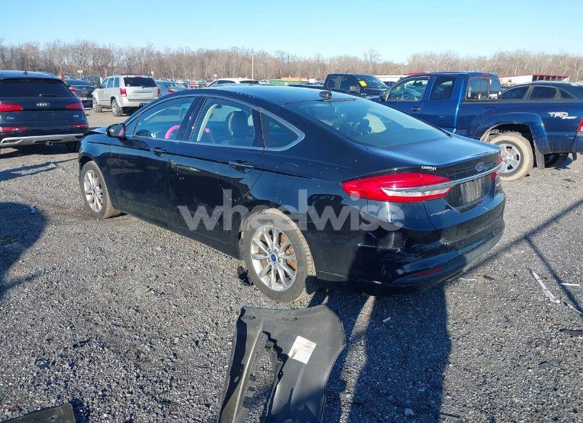 Photo 3 of 2017 Ford Fusion SE (VIN 3FA6P0HD0HR188744)