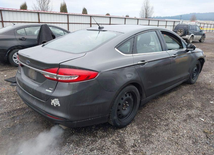 Photo 4 of 2017 Ford Fusion SE (VIN 3FA6P0HD0HR242382)