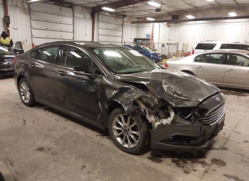 2017 Ford Fusion SE (VIN 3FA6P0HD0HR252670) main photo