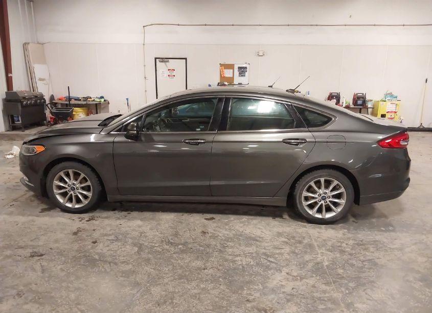 Photo 14 of 2017 Ford Fusion SE (VIN 3FA6P0HD0HR252670)
