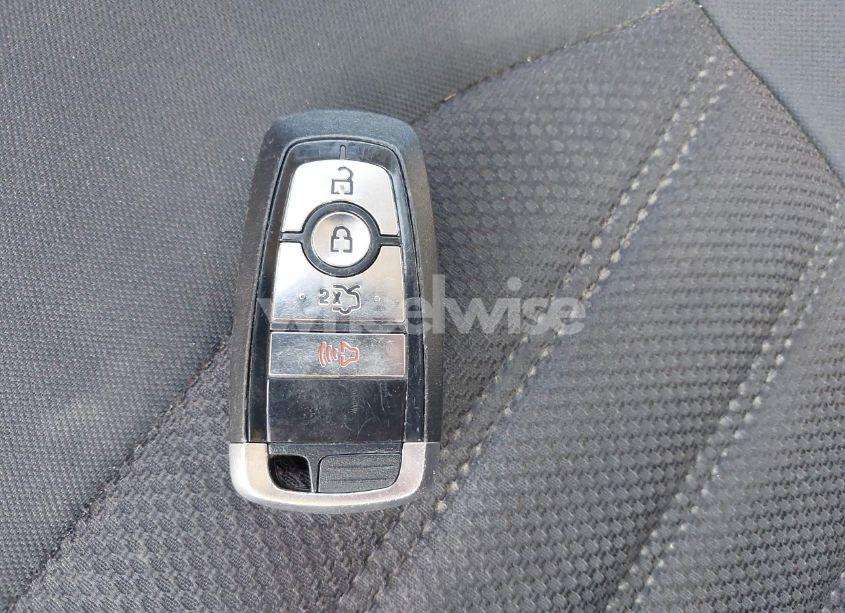 Photo 11 of 2017 Ford Fusion SE (VIN 3FA6P0HD0HR257612)