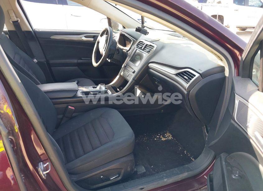 Photo 5 of 2017 Ford Fusion SE (VIN 3FA6P0HD0HR257612)