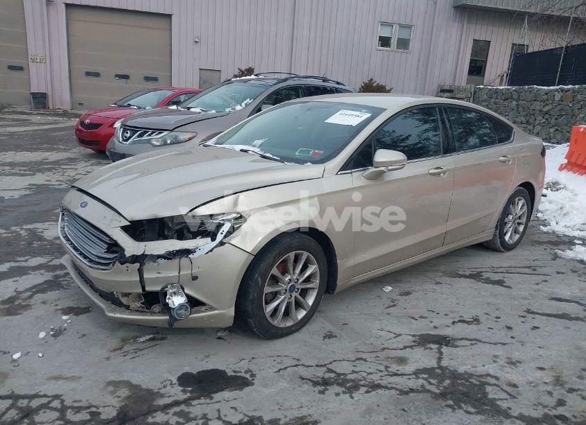 Photo 2 of 2017 Ford Fusion SE (VIN 3FA6P0HD0HR268898)
