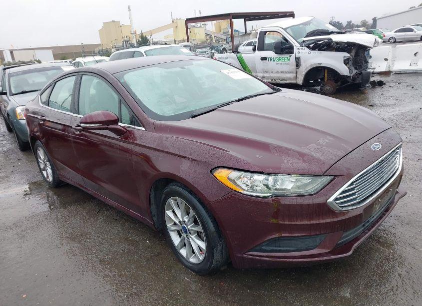 2017 Ford Fusion SE (VIN 3FA6P0HD0HR277004) main photo