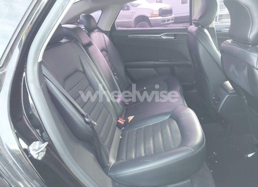 Photo 8 of 2017 Ford Fusion SE (VIN 3FA6P0HD0HR312849)