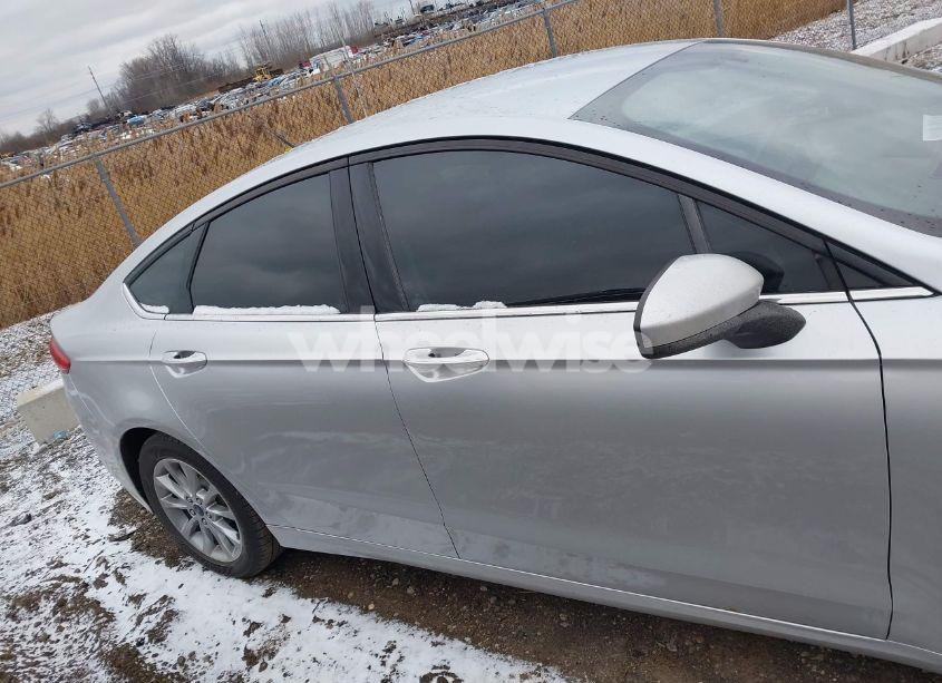 Photo 13 of 2017 Ford Fusion SE (VIN 3FA6P0HD0HR366233)