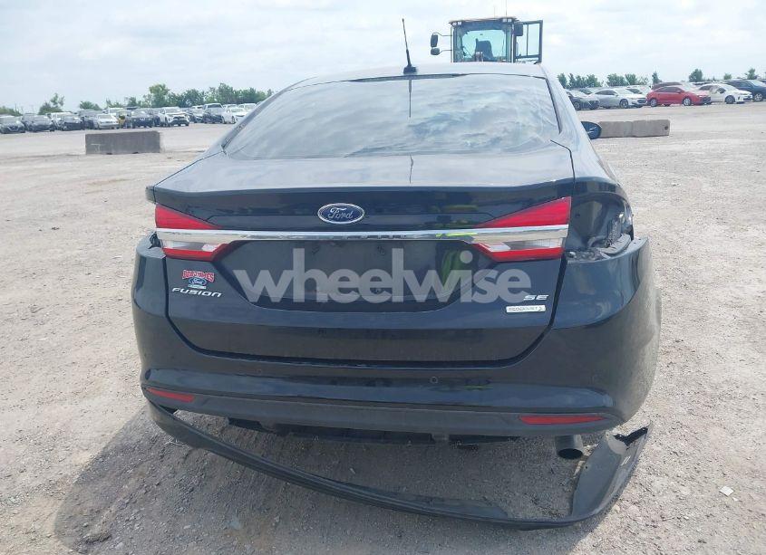 Photo 16 of 2017 Ford Fusion SE (VIN 3FA6P0HD0HR367155)