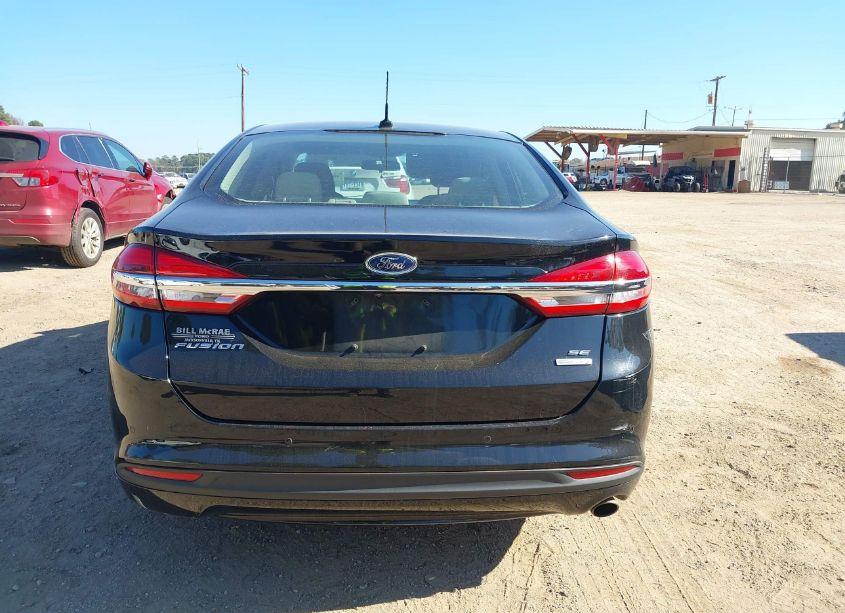 Photo 16 of 2017 Ford Fusion SE (VIN 3FA6P0HD0HR407038)