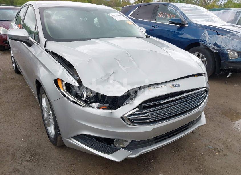 Photo 6 of 2018 Ford Fusion SE (VIN 3FA6P0HD0JR144765)