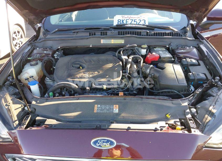 Photo 10 of 2018 Ford Fusion SE (VIN 3FA6P0HD0JR158777)